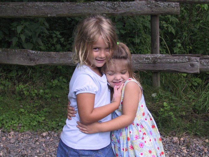 Sabine&Meike2004